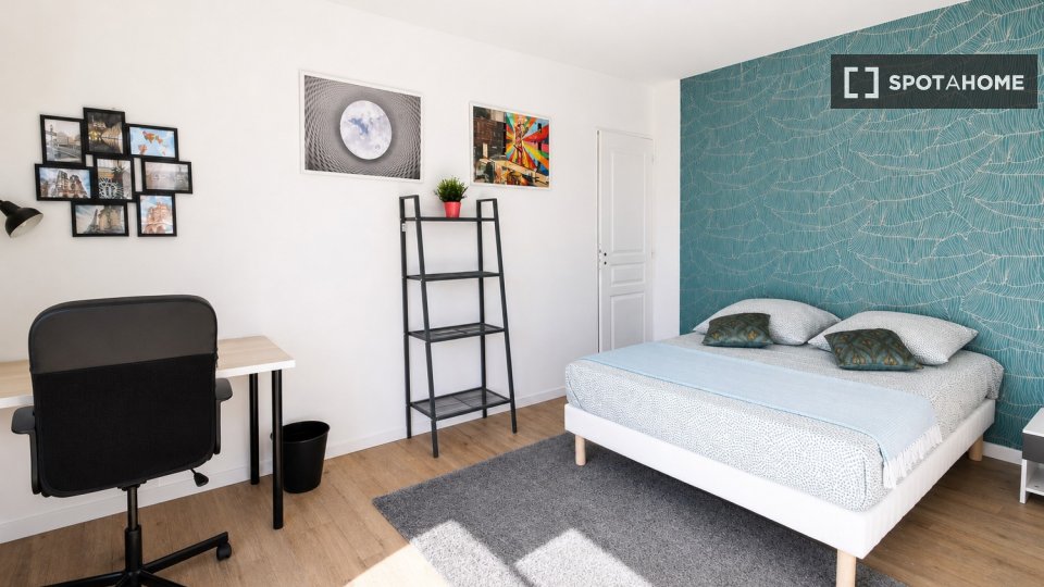 Chambre double Paris, 4 chambres — photo 26