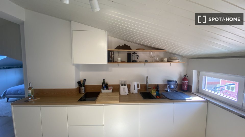 Apartment mono Lisbon, 45m² — photo 19