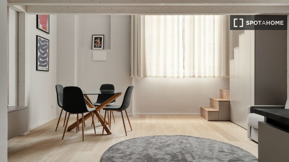 Apartment Milan, 1 bed, 60m² — photo 15