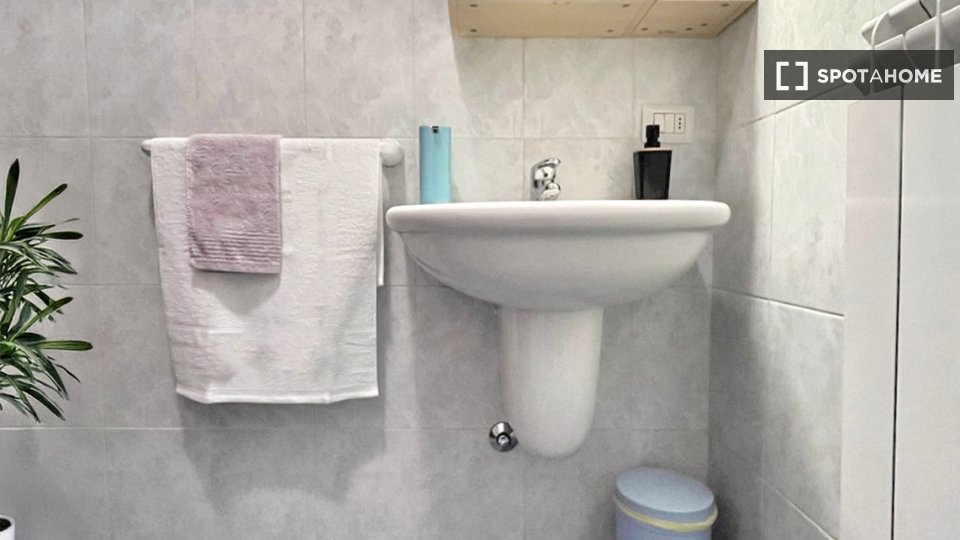 Apartment Milan, 2 beds, 55m² — photo 19
