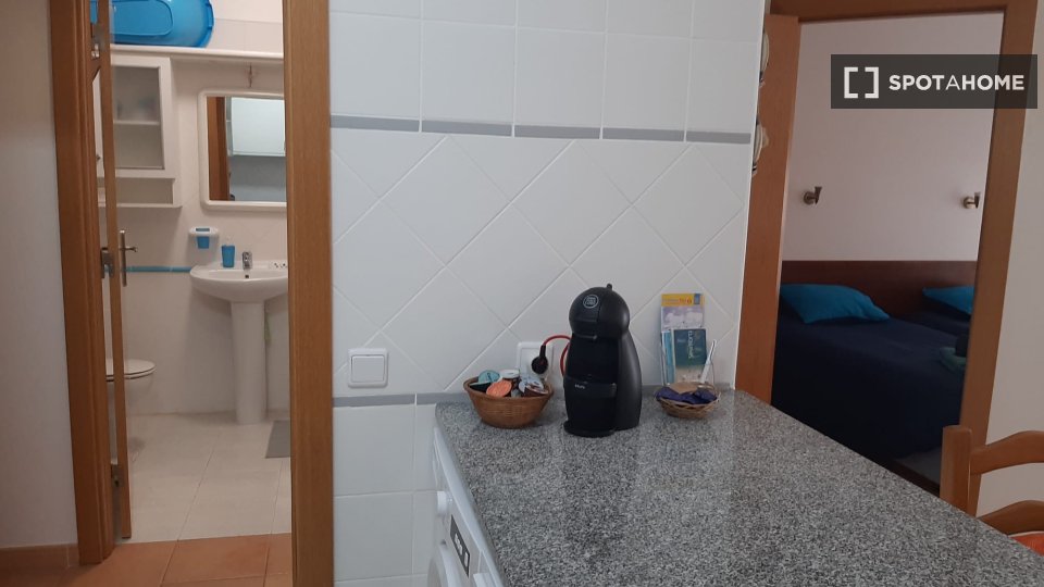 Apartment mono Lisbon, 50m² — photo 4