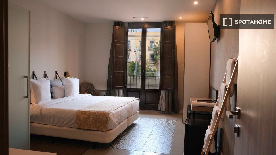 Double room Barcelona, 4 beds, 20m² — photo 2