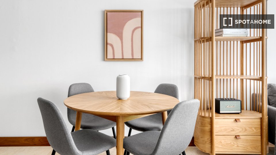 Apartment London, 2 beds, 75m² — photo 13