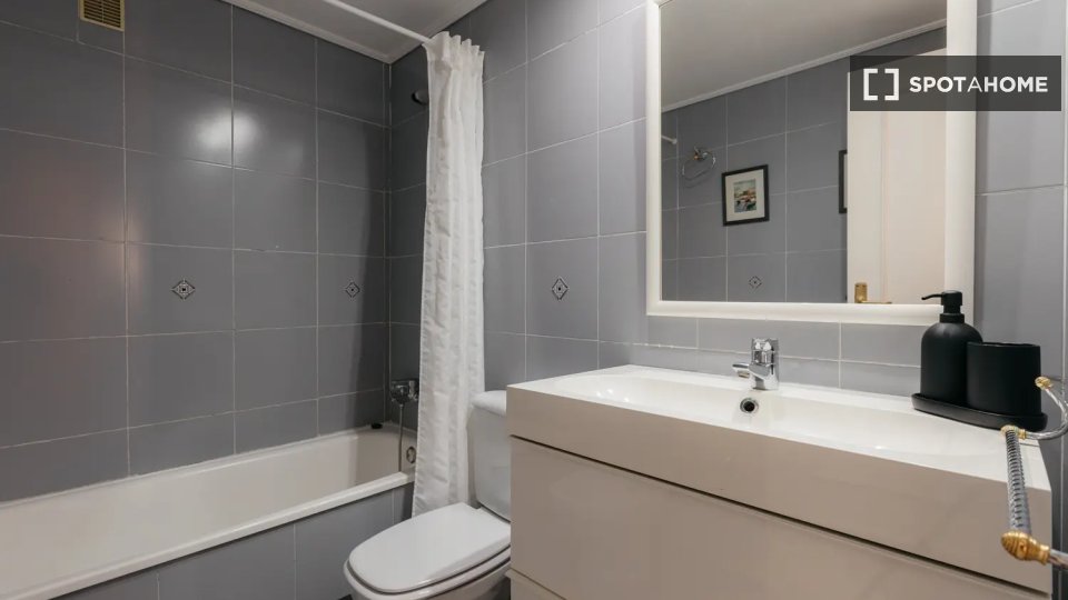Double room Valencia, 6 beds — photo 8