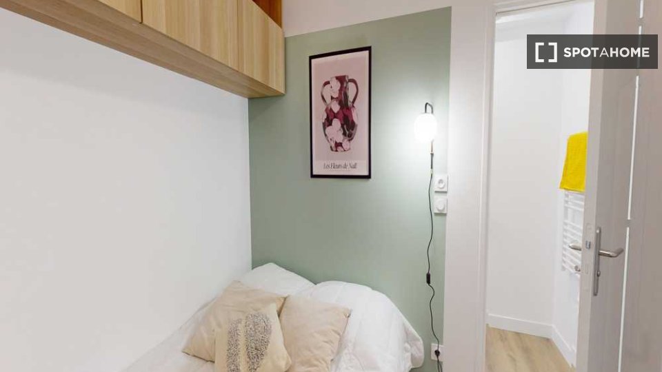 Double room Paris, 11 beds, 140m² — photo 14