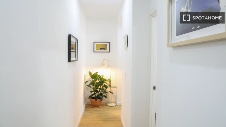 Apartment Madrid, 2 beds — photo 4