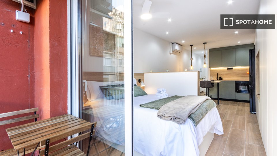 Apartment mono Barcelona, 30m² — photo 4