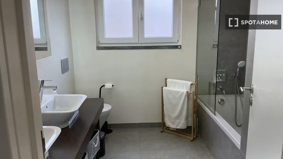 Apartment Lisbon, 2 beds — photo 4