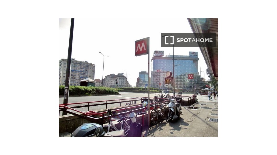 Apartment Milan, 1 bed, 80m² — photo 19
