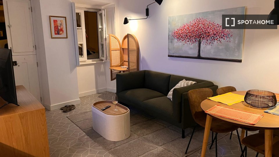 Apartment Lisbon, 1 bed, 42m² — photo 3
