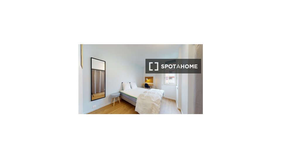 Double room Paris, 12 beds — photo 4