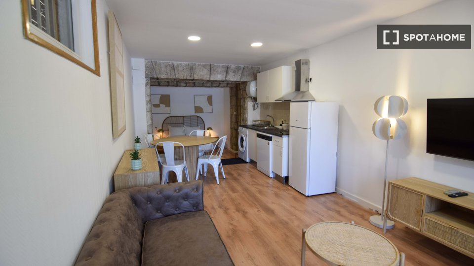 Apartment Madrid, 1 bed — photo 6