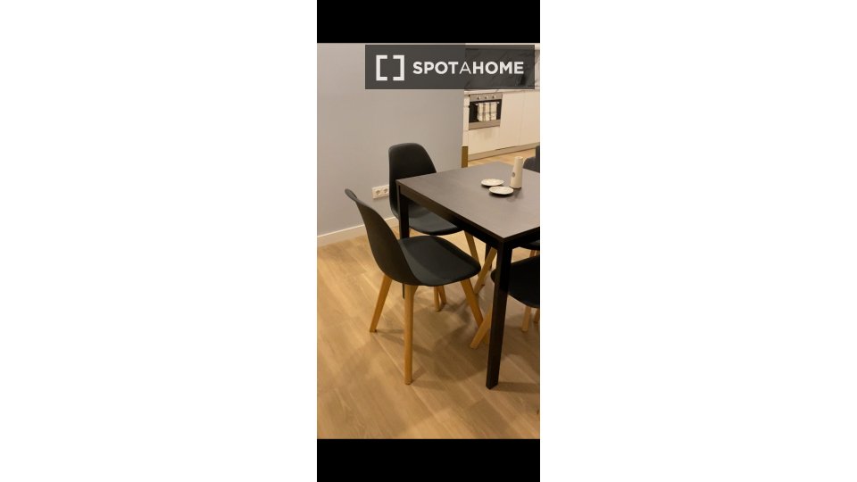 Apartment Madrid, 2 beds, 60m² — photo 13