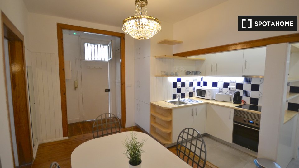 Apartment mono Lisbon — photo 9