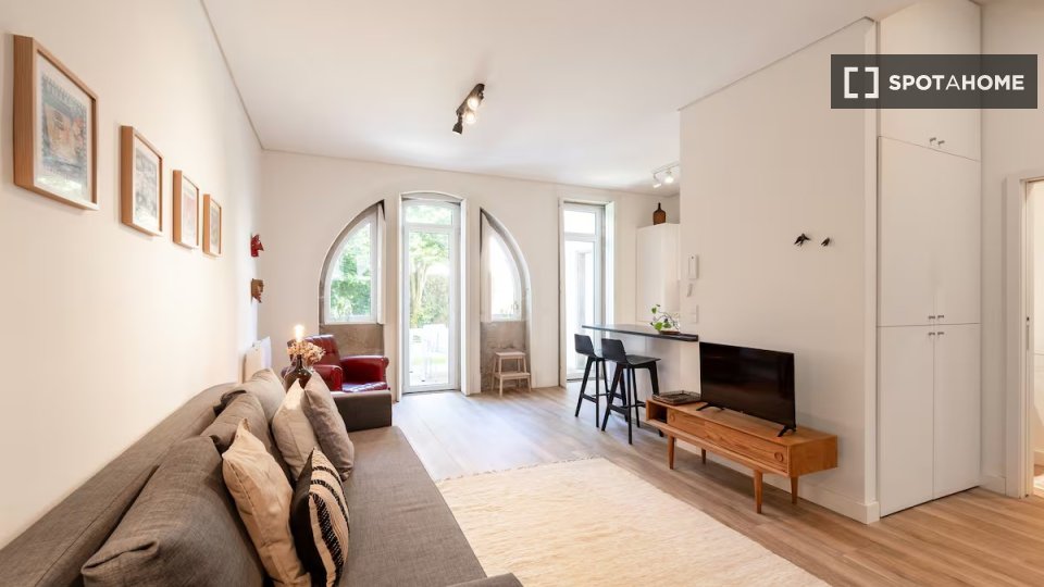 Apartment Porto, 3 beds, 132m² — photo 5