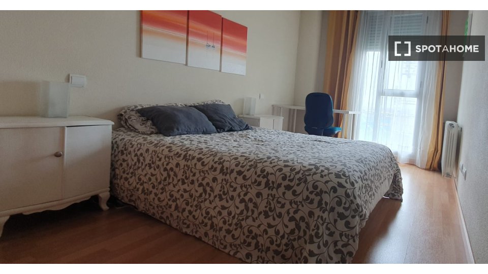 Double room Madrid, 2 beds, 70m² — photo 16