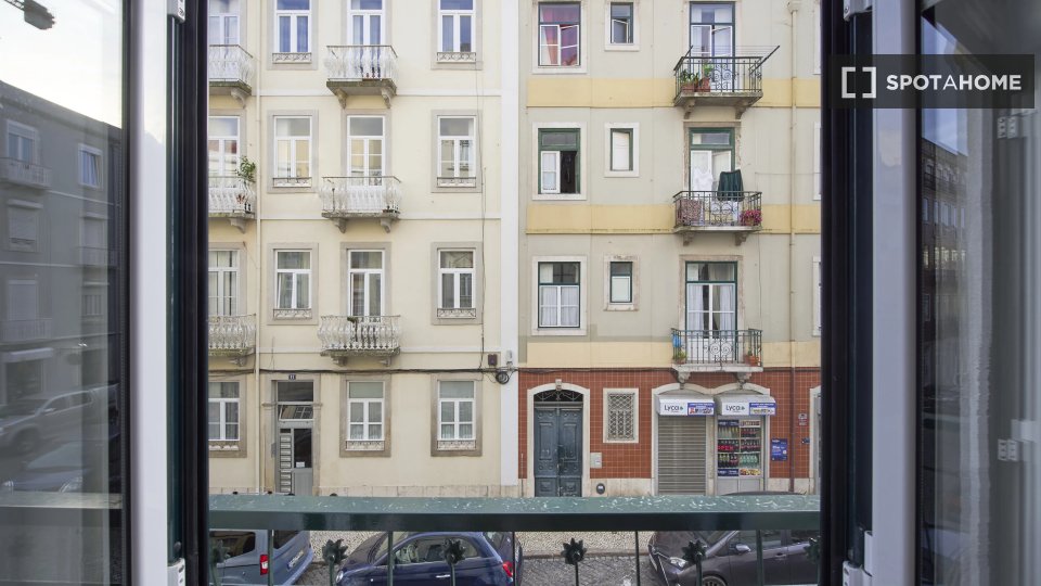Double room Lisbon, 8 beds — photo 13