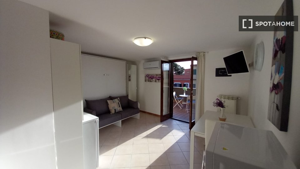 Apartment Rome, 1 bed — photo 3
