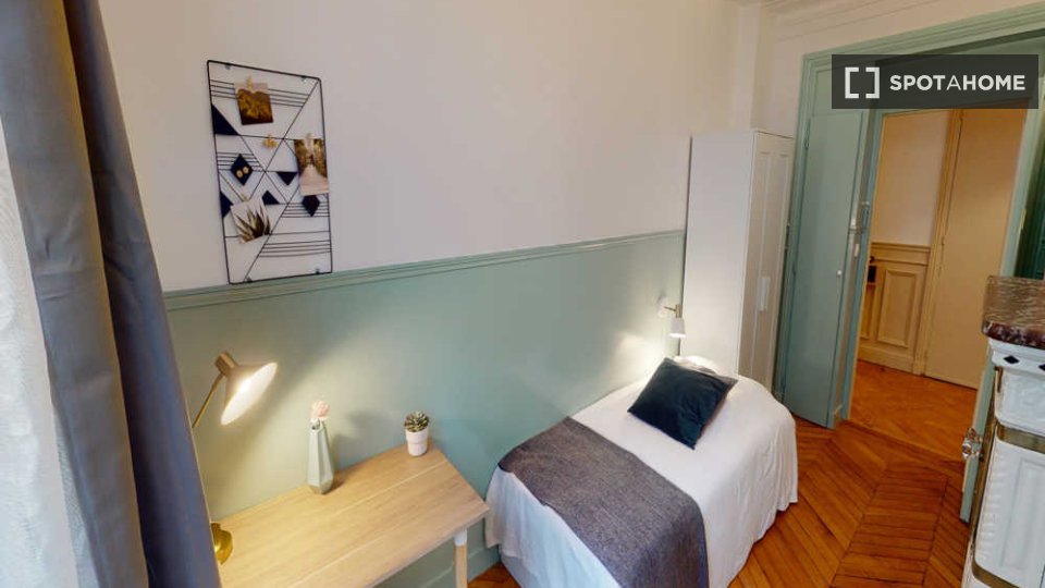 Double room Paris, 4 beds, 100m² — photo 21