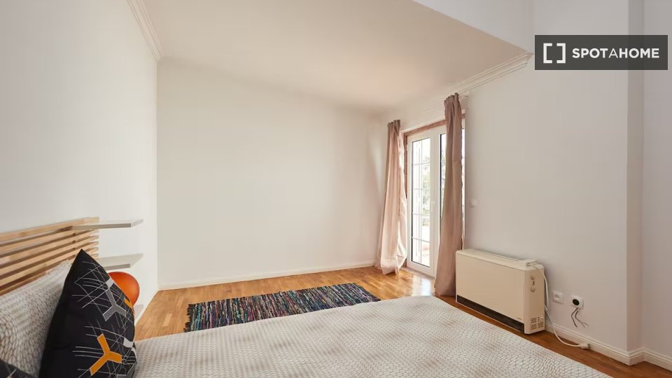 Apartment Lisbon, 2 beds — photo 18