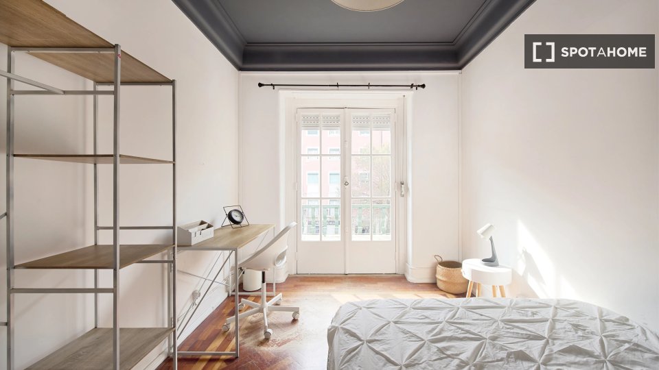 Double room Lisbon, 7 beds — photo 6