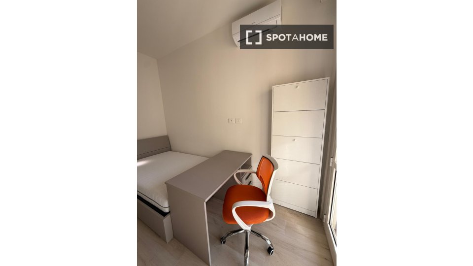 Camera doppia Bologna, 4 camere, 120m² — foto 18