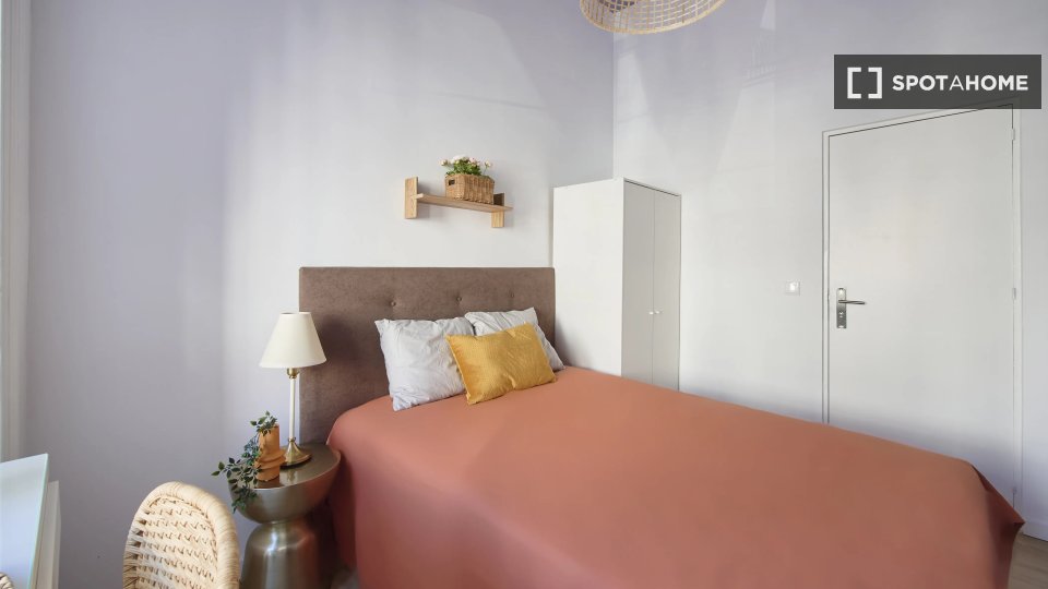 Double room Lisbon, 9 beds — photo 2