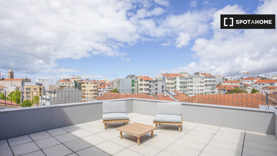 Apartment Porto, 3 beds, 100m² — photo 1