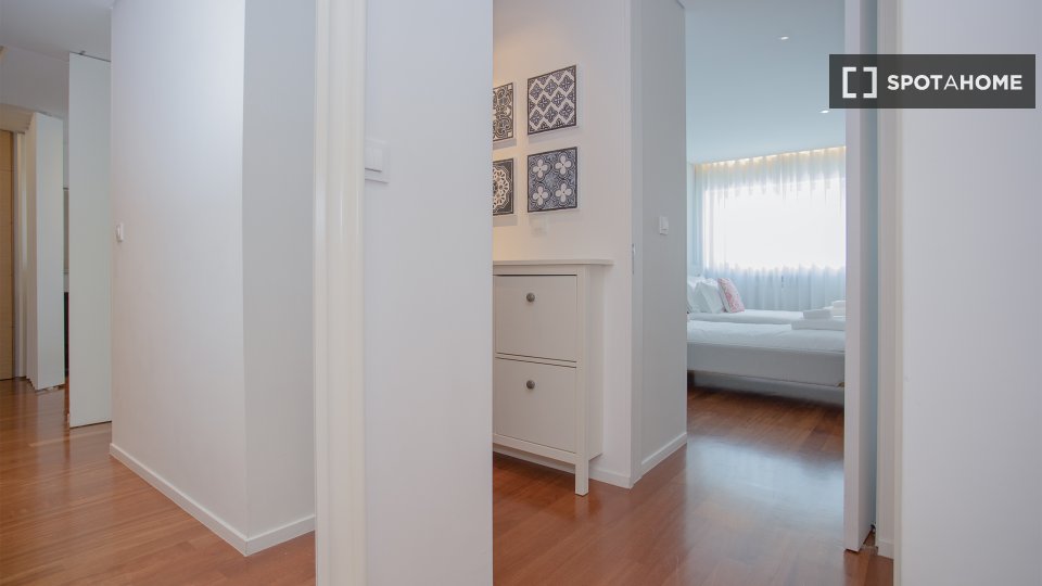 Apartment Porto, 2 beds, 110m² — photo 3