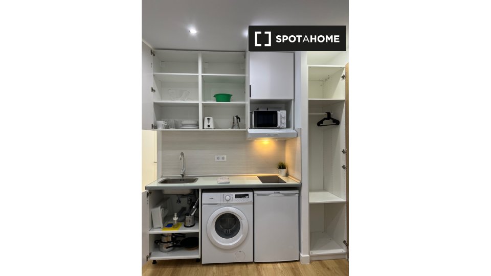 Apartment mono Madrid, 23m² — photo 2