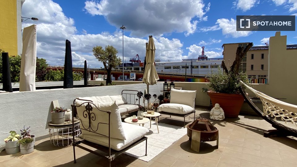 Apartment Lisbon, 2 beds, 190m² — photo 12