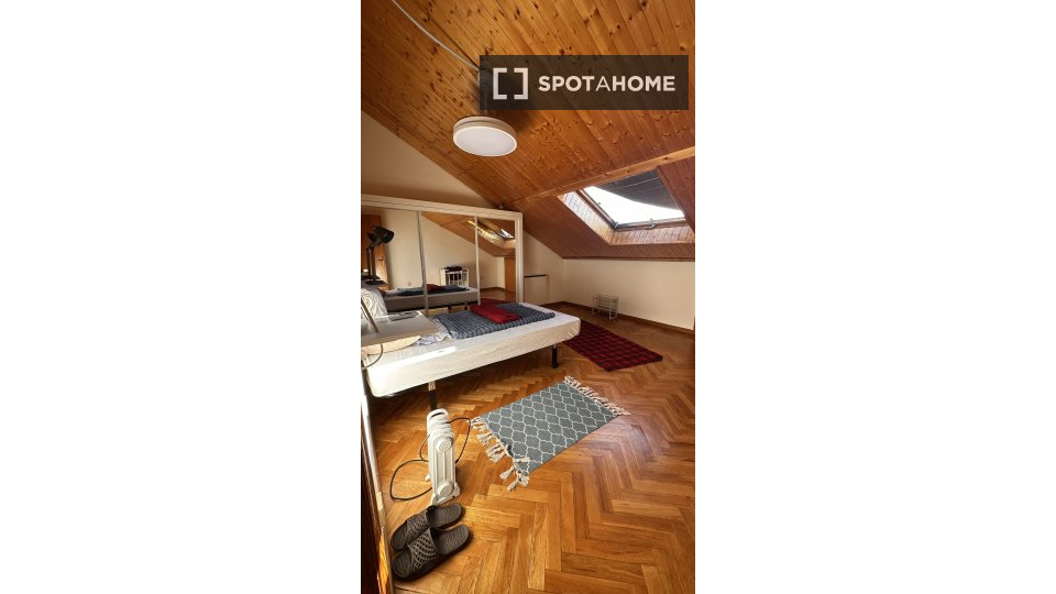 Double room Madrid, 2 beds, 112m² — photo 6