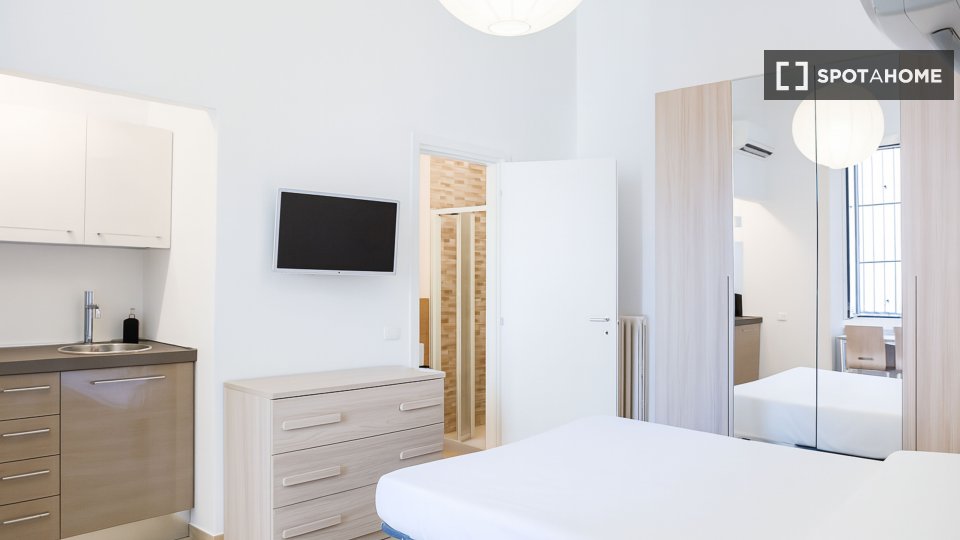 Apartment mono Milan — photo 37