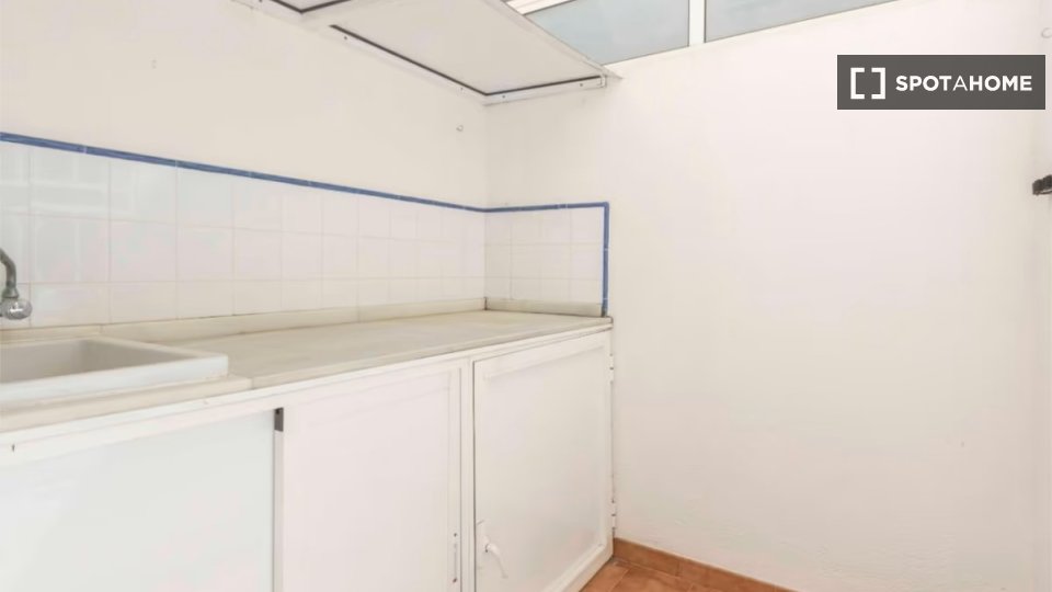 Apartment Valencia, 2 beds, 115m² — photo 17