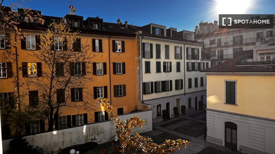 Apartment Milan, 1 bed, 45m² — photo 1