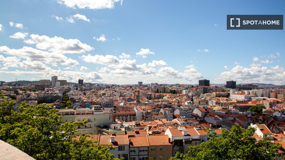 Apartment Lisbon, 3 beds — photo 19