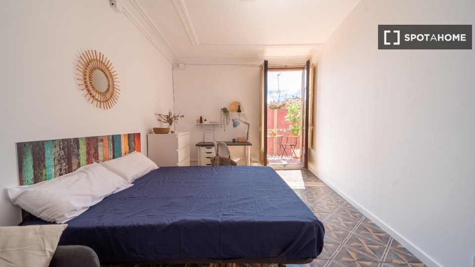 Double room Barcelona, 17 beds, 400m² — photo 11