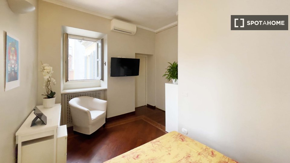 Apartment Milan, 1 bed, 60m² — photo 18