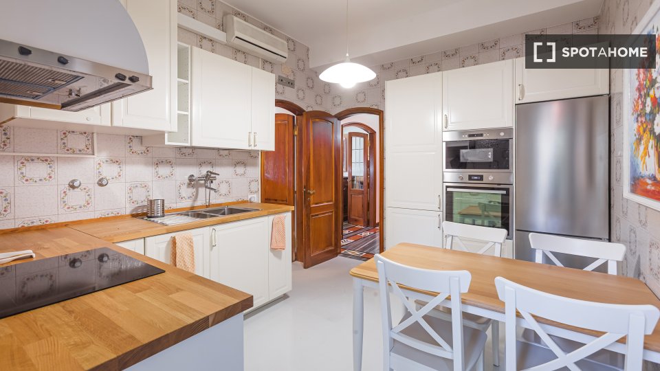 Apartment Bologna, 3 beds, 55m² — photo 1