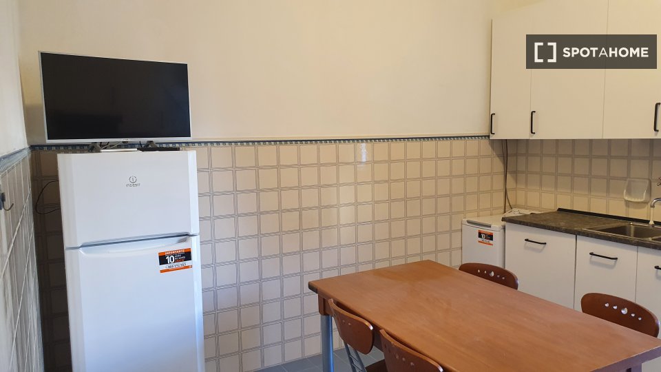 Double room Turin, 6 beds, 182m² — photo 7