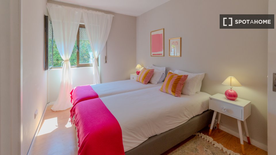 Apartment Porto, 3 beds, 110m² — photo 19