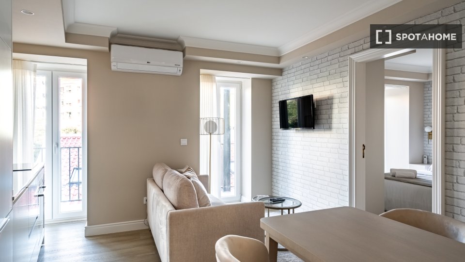 Apartment mono Lisbon, 36m² — photo 6