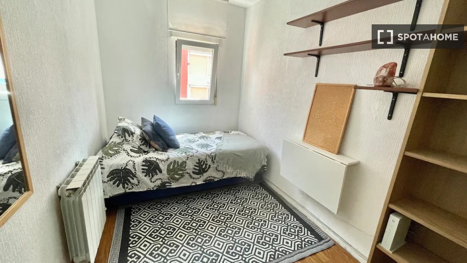 Apartment Madrid, 2 beds, 65m² — photo 4