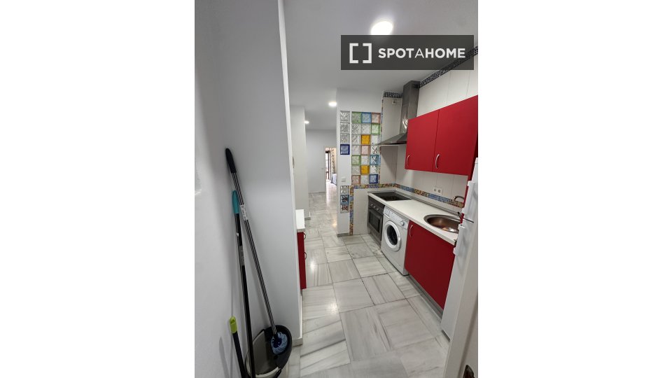 Apartment mono Seville — photo 17