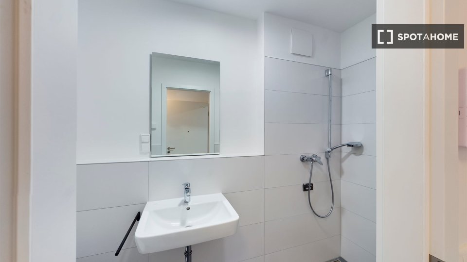 Apartment mono Berlin, 17m² — photo 2