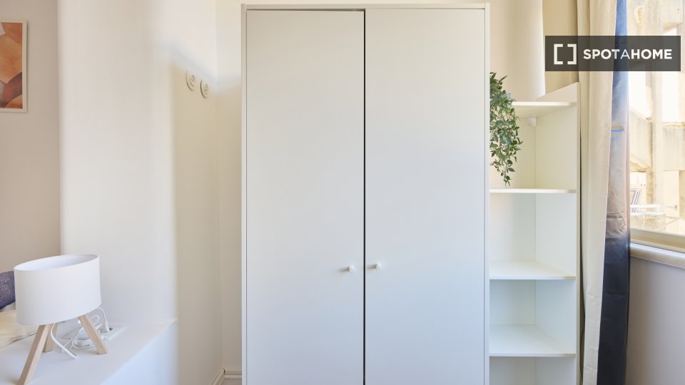 Double room Lisbon, 11 beds — photo 23