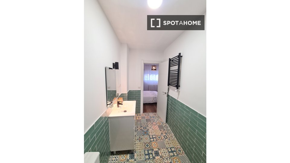 Apartment Madrid, 4 beds, 330m² — photo 7