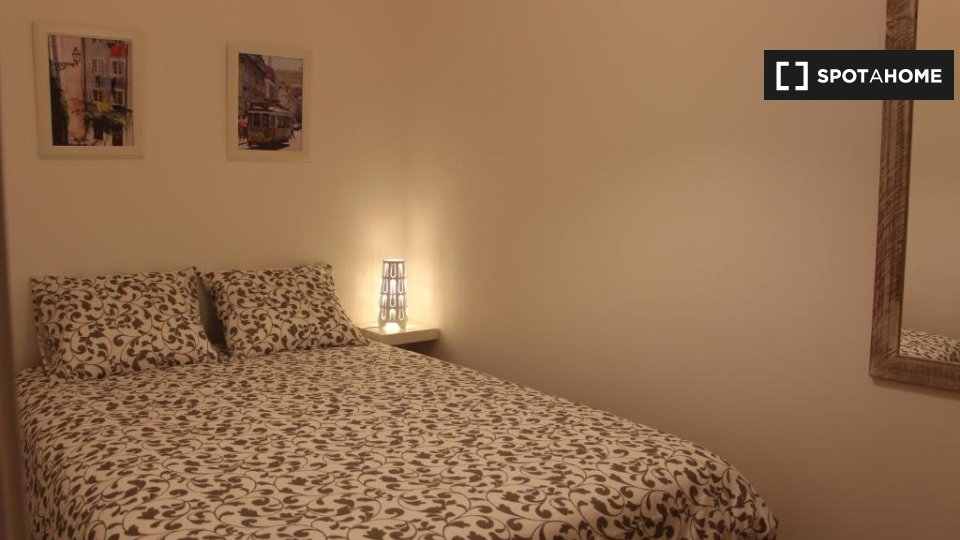 Apartment Lisbon, 1 bed — photo 11