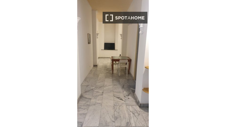 Double room Turin, 6 beds, 182m² — photo 10
