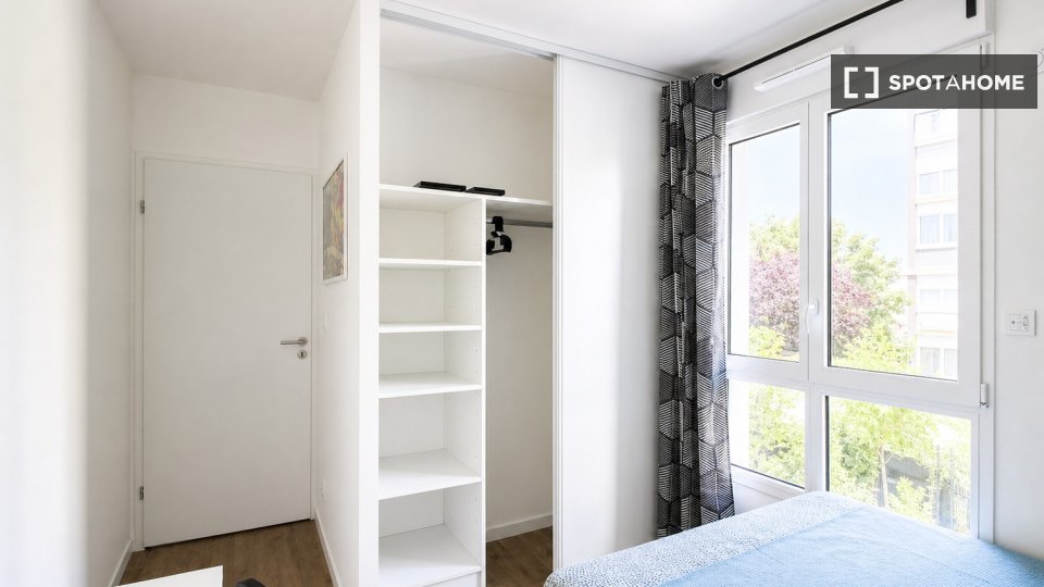 Chambre double Paris, 4 chambres — photo 21